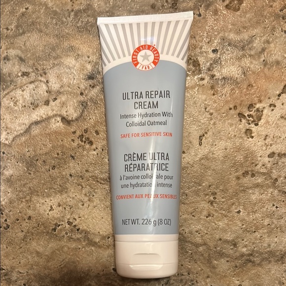 8 oz!!! First Aid Beauty Ultra Repair Cream - Picture 1 of 2